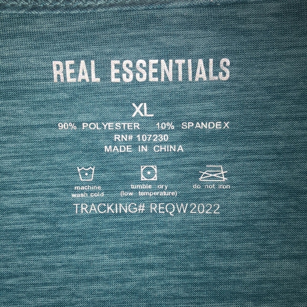Real Essentials tee - Picture 3 of 3